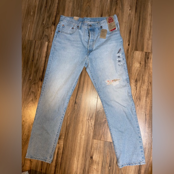 LEVI'S 501 Women's Original Fit Jeans - Shes's Crafty - Picture 2 of 5